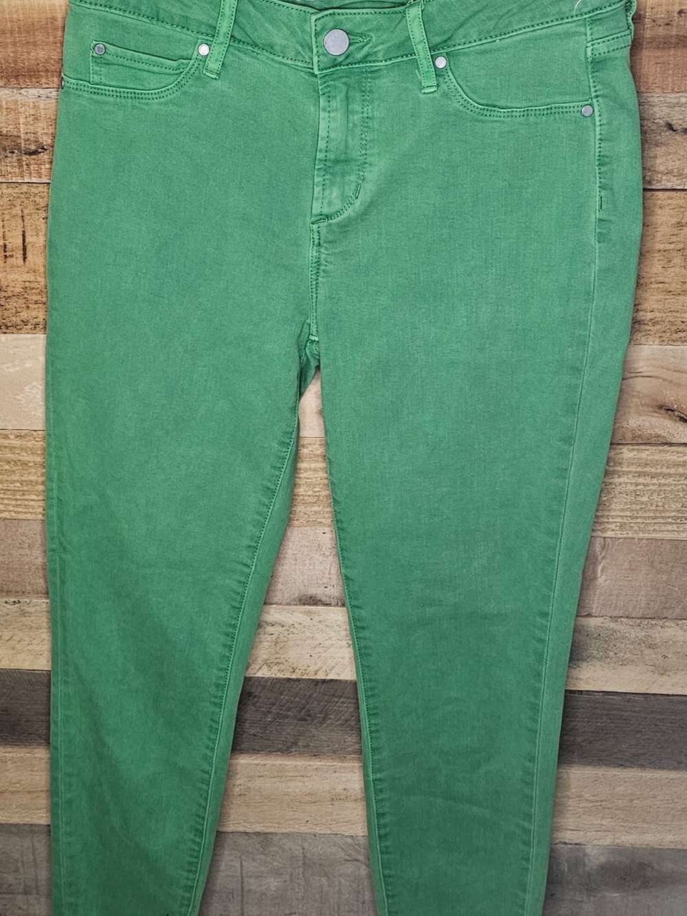 Article of Society Women’s Green Stretch Skinny Jeans